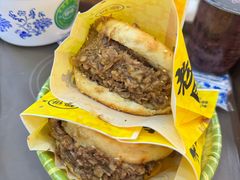 -穆得·老周家牛肉烧饼(普利街店)