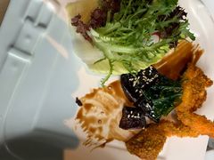 -穹六人间 people 6(岳阳路店)