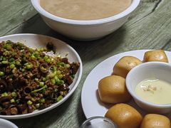 奶香小馒头-华春餐馆(鱼山路店)