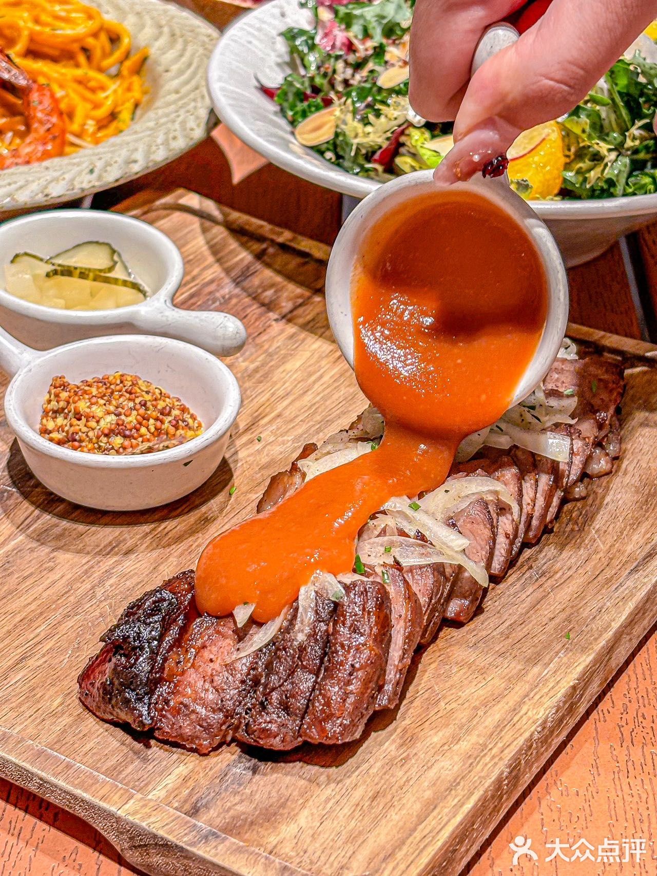 马当路上i 人也很友好bistro西餐，适合约会