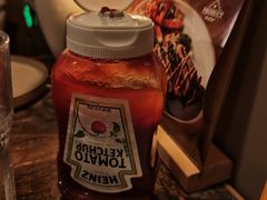 -HIGH FIVE哈福手工汉堡(桂林路店)