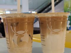 -瑞幸咖啡(亿城国际中心店)