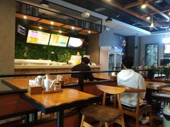 大堂-车沾巷·重庆老味豌杂面