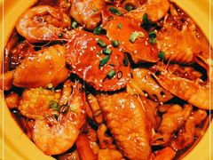 -多嘴超级肉蟹煲(杉杉国潮主题店)