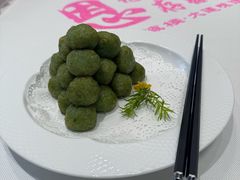 -品海楼·大连海胆锅贴馆(东港店)