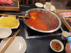 -百年川椒重庆老火锅(光谷店)