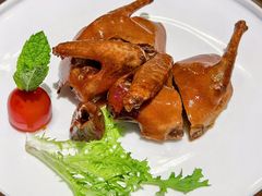 烤乳鸽-铜锣湾·有麝自然香(长嘉汇购物公园店)