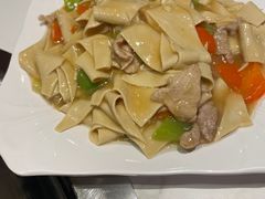 -玺炖·中国铁锅炖(虹桥天街店)