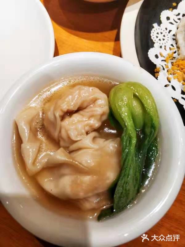 避风塘做法的虾饺，吃过吗[调皮]