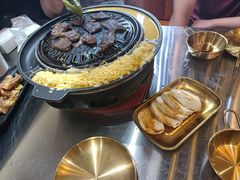 -胡悦里韩式烤肉(芝罘万达广场店)