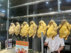 面包甜点陈列柜-湛江渔港·大排档(乐园路总店)