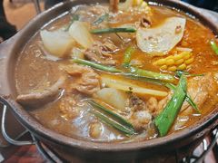 -沙胆彪炭炉牛杂煲(成都玉林店)