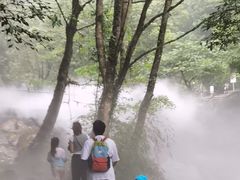 -西岭雪山大飞水景区