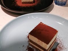 -必胜客(华都店)