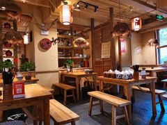 -泥糊破店小酒馆·团建聚餐(南京西路店)