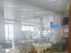 -鹏城人家海鲜酒家·23年老字号(较场尾店)