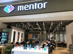 -Mentor Hair Salon