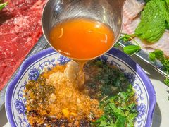 -王奋斗贵州酸汤牛肉火锅