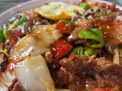 -歹歹的加个面过油肉拌面
