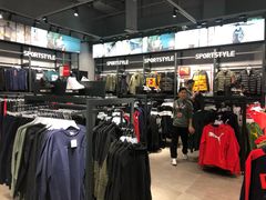 店内环境-PUMA品牌自营折扣店(武汉永旺梦乐城店)