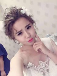 艾米丽新娘造型-艾米丽婚纱礼服