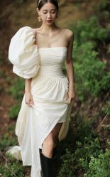-Lady  Jane高端婚纱礼服馆