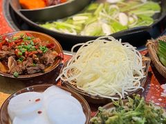 -赵美丽·重庆社区火锅·直营店(火车东站·中豪国际店)