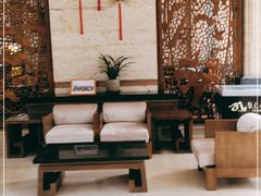 -九华山聚龙大酒店