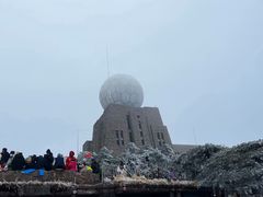 -黄山光明顶山庄