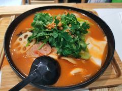 -吉阿婆麻辣烫·麻辣拌(厦大西村店)