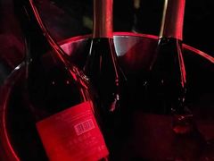 -简奥斯汀·赫本酒吧