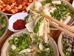 -大众跷脚牛肉馆·非遗传承单位(峨眉山店)