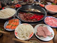 -萍姐火锅·公路夜市(武汉首店)