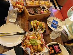 -Famous肥猫墨西哥音乐餐吧(五棵松华熙LIVE店)