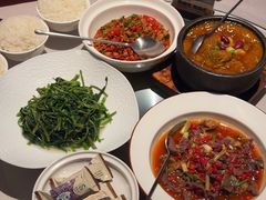 -千百味红餐厅·江西菜(绿地双子塔店)