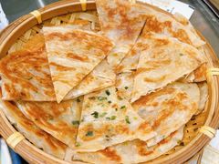 葱油饼-魁盛居百年鲁菜馆(中林路店)
