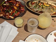 -街角等你.大连海鲜烧烤(西安路店)