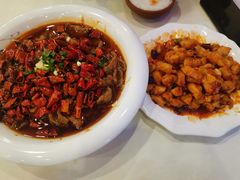 -鑫巴蜀小镇 · 水煮鱼专研店(玉桥店)