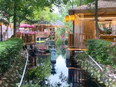 -二荆条·蜀鲜汇城市森林火锅