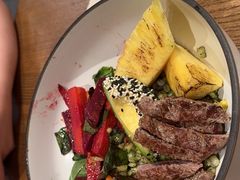 煎牛肉能量Bowl-Wagas沃歌斯(正大乐城店)