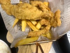 -辣尚瘾·烤鱼·新川菜(交大直营店)