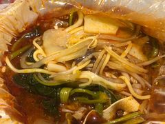 -老邮差酸辣粉麻辣烫(步行街店)