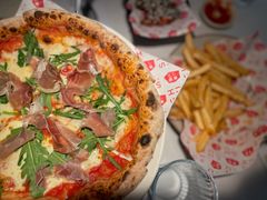 -春树下·树屋花房西餐厅(罍街AS1980店)