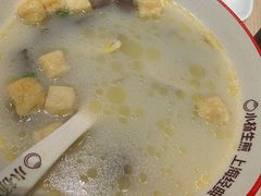 -小杨生煎(金山百联购物中心3楼店)