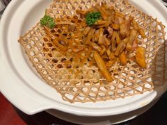 -王府井酒店(金桥港湾店)