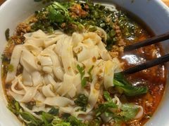 -呷佬·长沙手工米粉(金沙江路店)