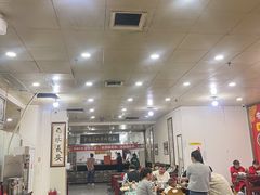 -牛一嘴·兰州牛肉面·大盘鸡(财富中心店)