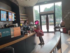 -星巴克臻选(成都来福士店)