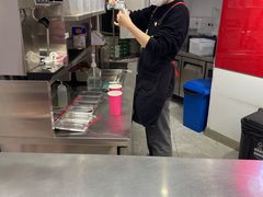-须尽欢·冰淇淋&中国茶(翔殷路店)