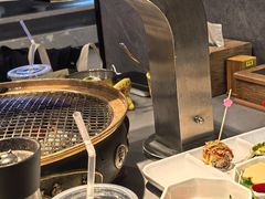 -山焱·炭火自助烤肉(周浦万达店)